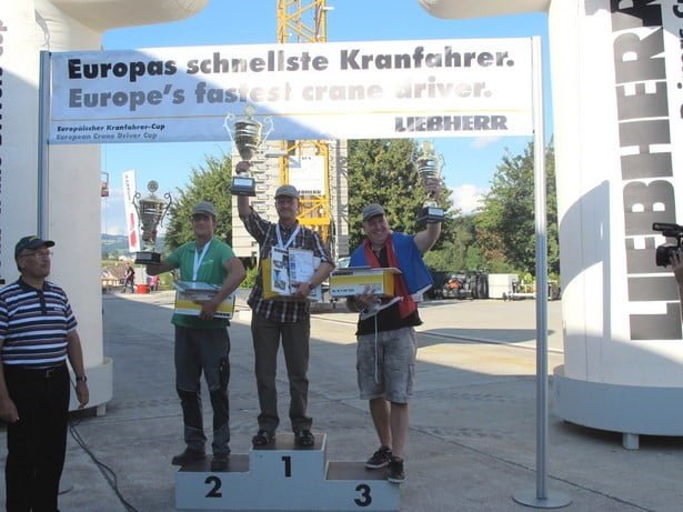 Succes voor Nederlandse kraanmachinisten bij Europese finale Liebherr Kranfahrer-Cup