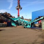 Riwald Recycling breidt machinepark verder uit met Powerscreen Warrior 800