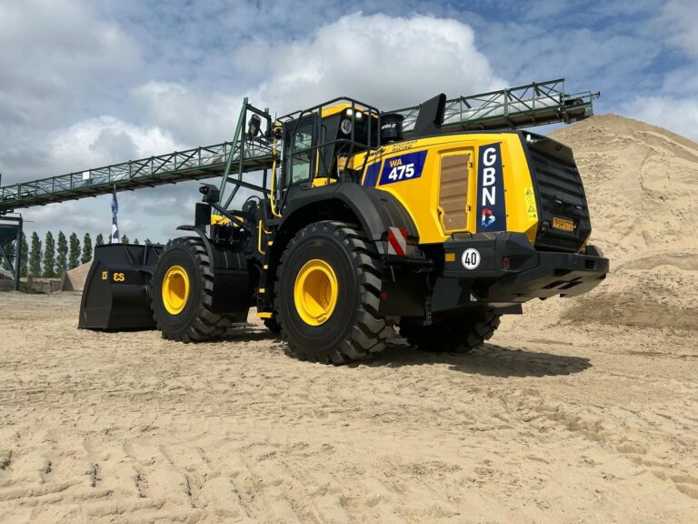 Primeur voor GBN Groep met ingebruikname eerste Komatsu WA475-11 van Nederland.