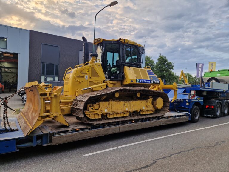 Nieuwe Komatsu P61PXi-24 voor AW groep